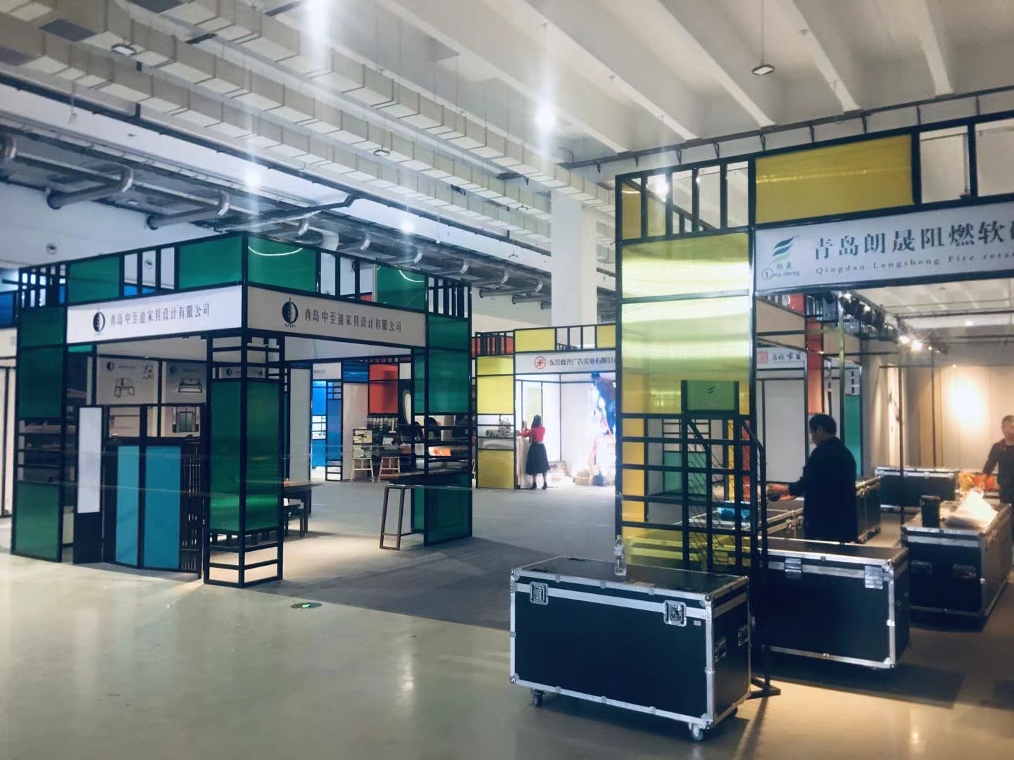 模塊化鋁制展架 藝術(shù)展覽與商業(yè)展示的革新解決方案